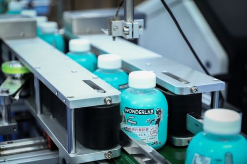 農(nóng)夫山泉上新自熱咖啡,蒙牛推燕麥奶,王飽飽開(kāi)賣(mài)奶茶 一周熱聞